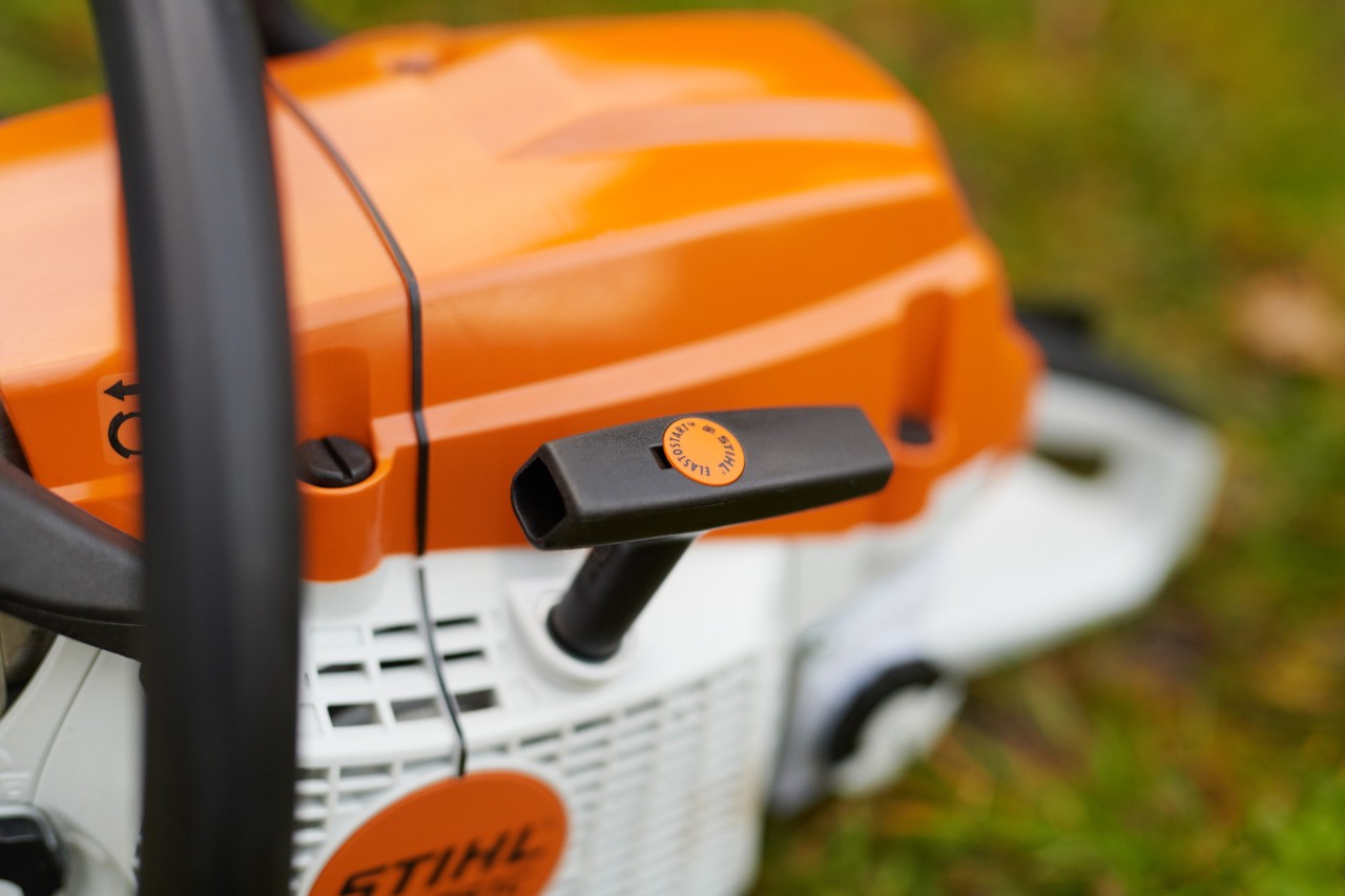 Ručka startera benzinske lančane testere STIHL MS 261 C-M sa sistemom M-Tronic i ElastoStart